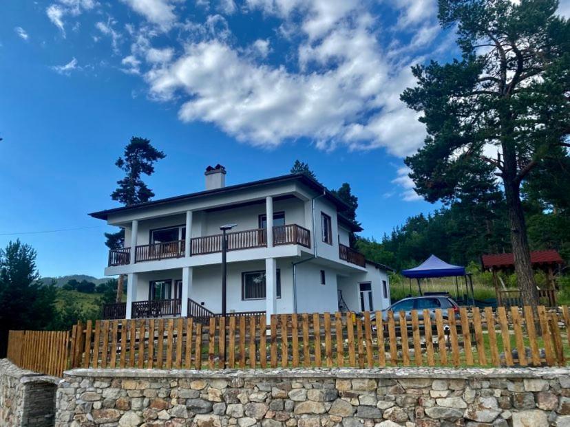 Вила Слънчев Бряг Dospat Exterior foto